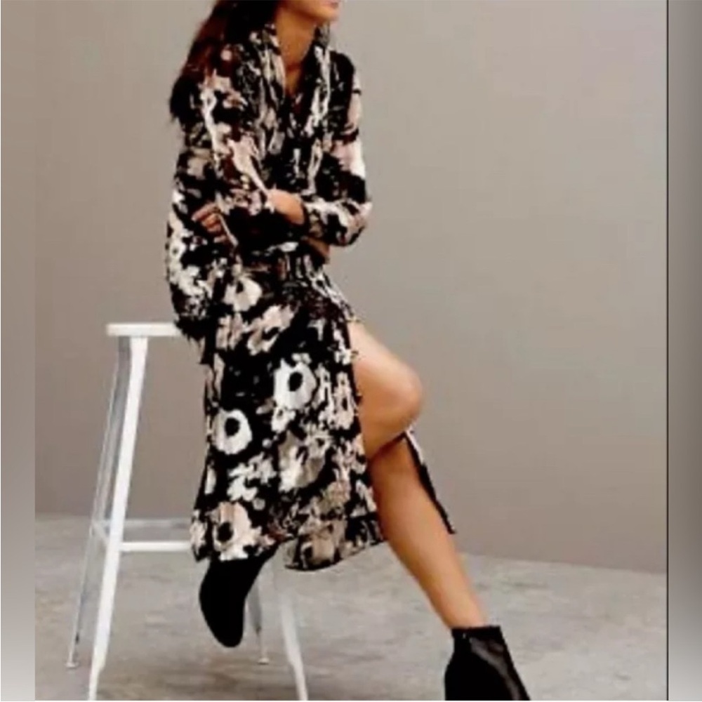 BANANA REPUBLIC | Black Floral Long Sleeve Midi Dress Sz L